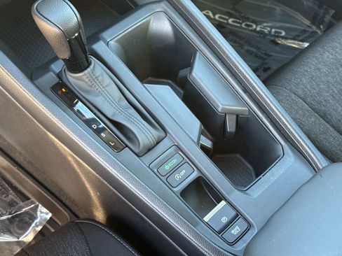 Certified 2025 Honda Accord SE image 26