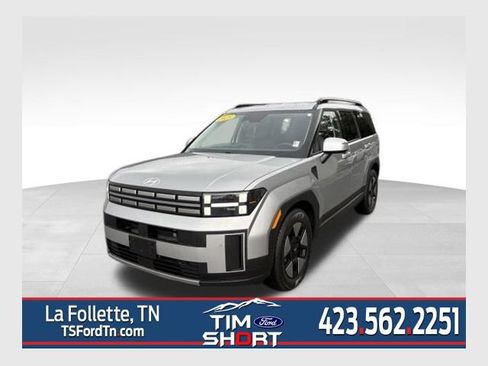 Used 2025 Hyundai Santa Fe SEL FWD image 1
