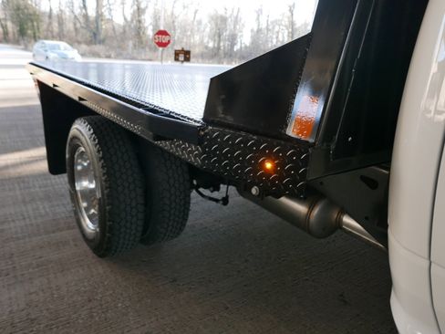 Used 2026 RAM 3500 Big Horn w/ Laramie Trim Package image 31