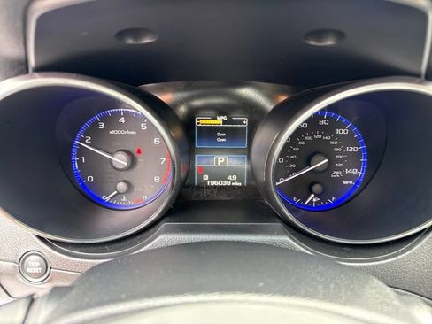 Used 2017 Subaru Outback 2.5i Premium AWD/4WD image 20