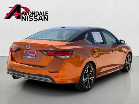 Certified 2022 Nissan Sentra SR w/ Lighting Package FWD image 6