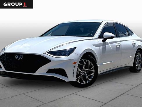 Used 2021 Hyundai Sonata SEL FWD image 1