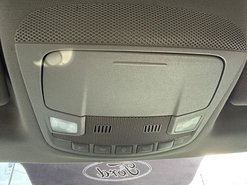 Used 2016 Ford F150 XLT image 18