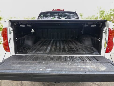 Used 2017 Toyota Tundra Platinum RWD image 32