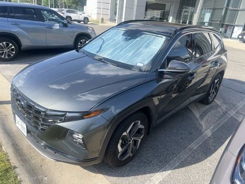 Used 2023 Hyundai Tucson Limited w/ Cargo Package FWD image 18