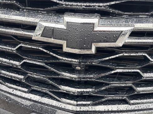 Used 2024 Chevrolet Traverse RS AWD/4WD image 13