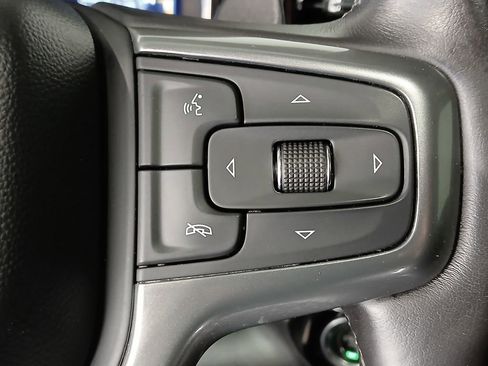 Certified 2022 Chevrolet Silverado 1500 LTZ AWD/4WD image 28