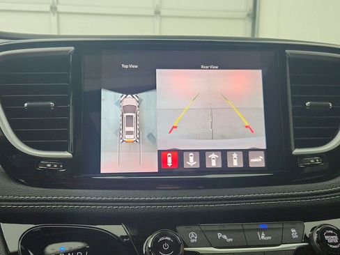 New 2026 Chrysler Pacifica Limited image 17