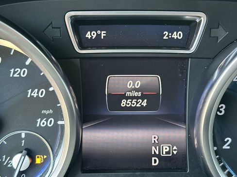 Used 2015 Mercedes-Benz ML 350 ML 350 image 27