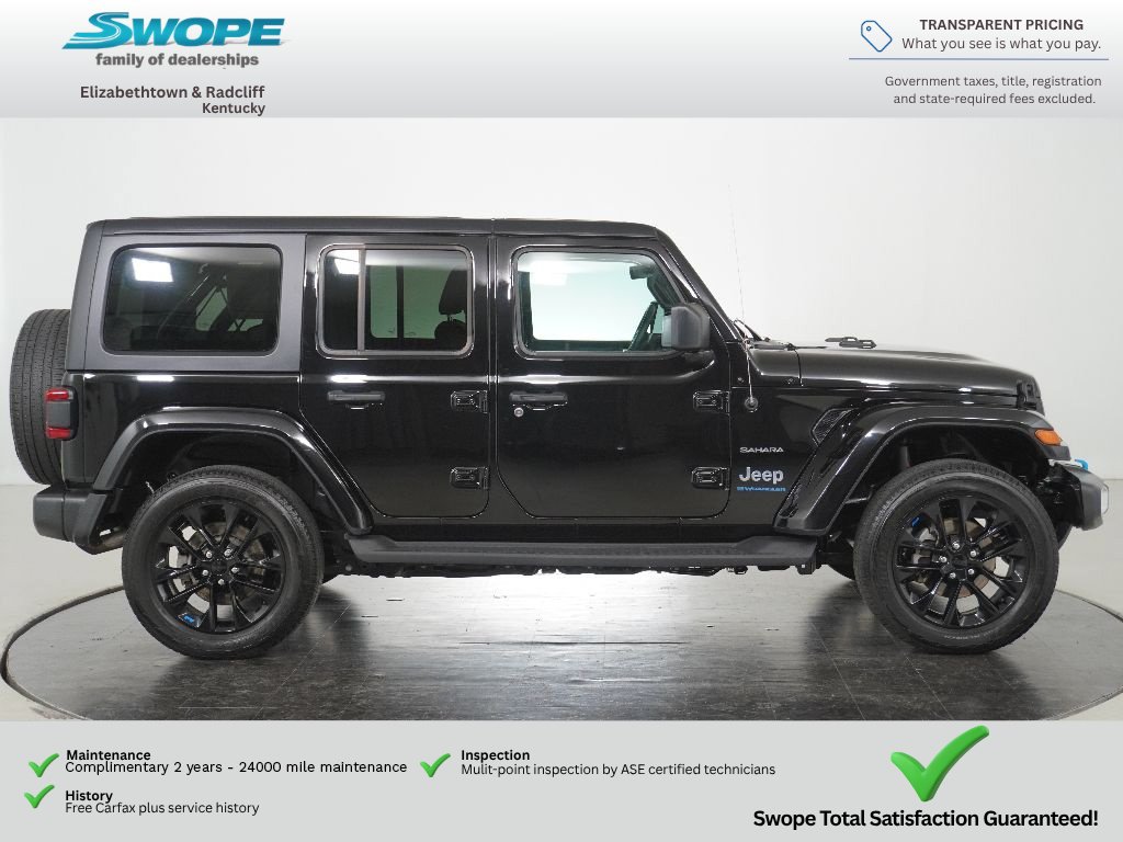 Used 2023 Jeep Wrangler Unlimited Sahara w/ Cold Weather Group AWD/4WD image 3