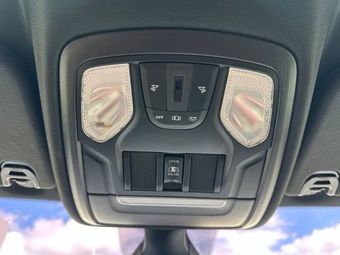 Used 2020 RAM 1500 Big Horn RWD image 24