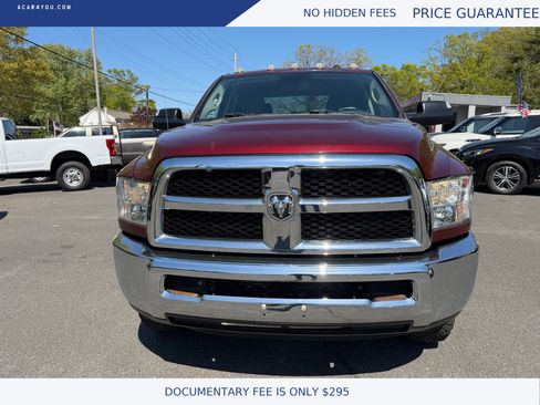 Used 2018 RAM 2500 Tradesman w/ Chrome Appearance Group AWD/4WD image 6