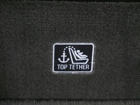 Certified 2025 Jeep Grand Cherokee L Limited w/ Luxury Tech Group II image 30