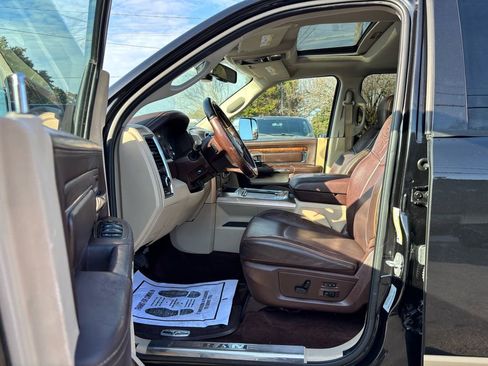 Used 2017 RAM 3500 Laramie Longhorn w/ Convenience Group RWD image 14