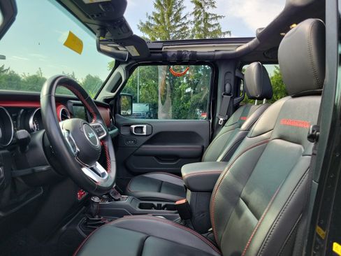 Used 2021 Jeep Wrangler Unlimited Rubicon AWD/4WD image 15