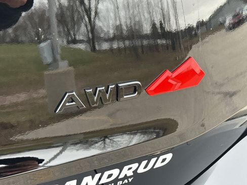 New 2026 Nissan Rogue SV image 8