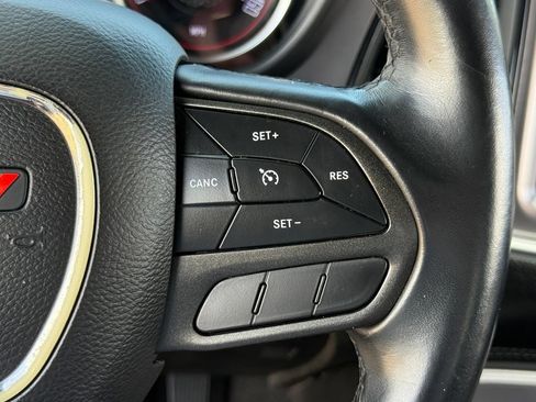 Used 2021 Dodge Challenger SXT RWD image 13