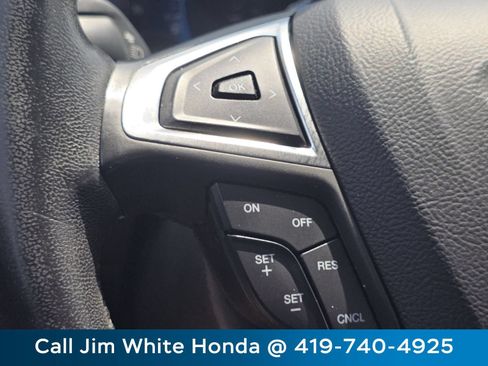 Used 2017 Ford Fusion Energi Titanium FWD image 29