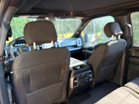 Used 2018 Ford F150 XLT w/ Equipment Group 302A Luxury AWD/4WD image 26