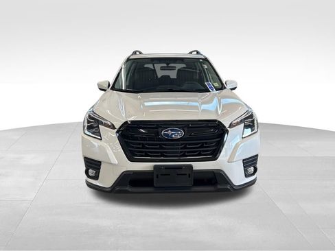 Certified 2024 Subaru Forester Premium AWD/4WD image 6