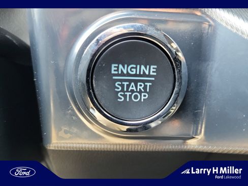 New 2025 Ford F150 Lariat w/ Equipment Group 501A Mid image 30