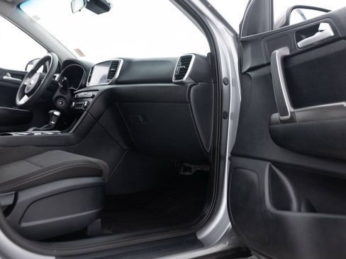 Used 2021 Kia Sportage LX AWD/4WD image 28