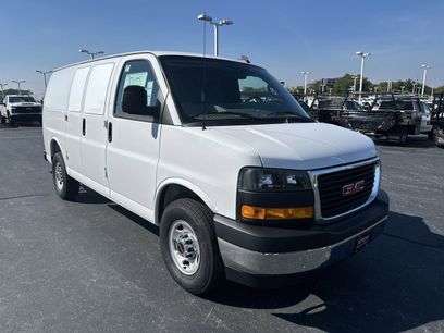 New 2025 GMC Savana 3500 w/ Driver Convenience Package