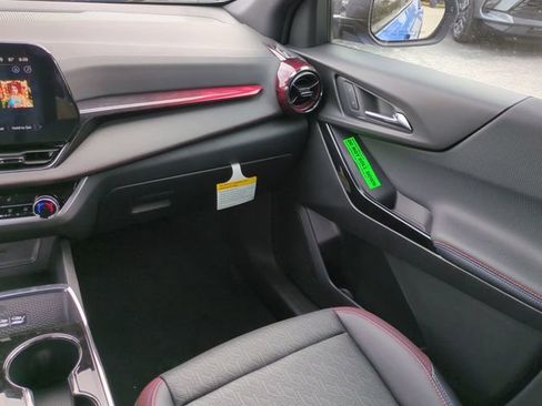 New 2026 Chevrolet Equinox RS image 17