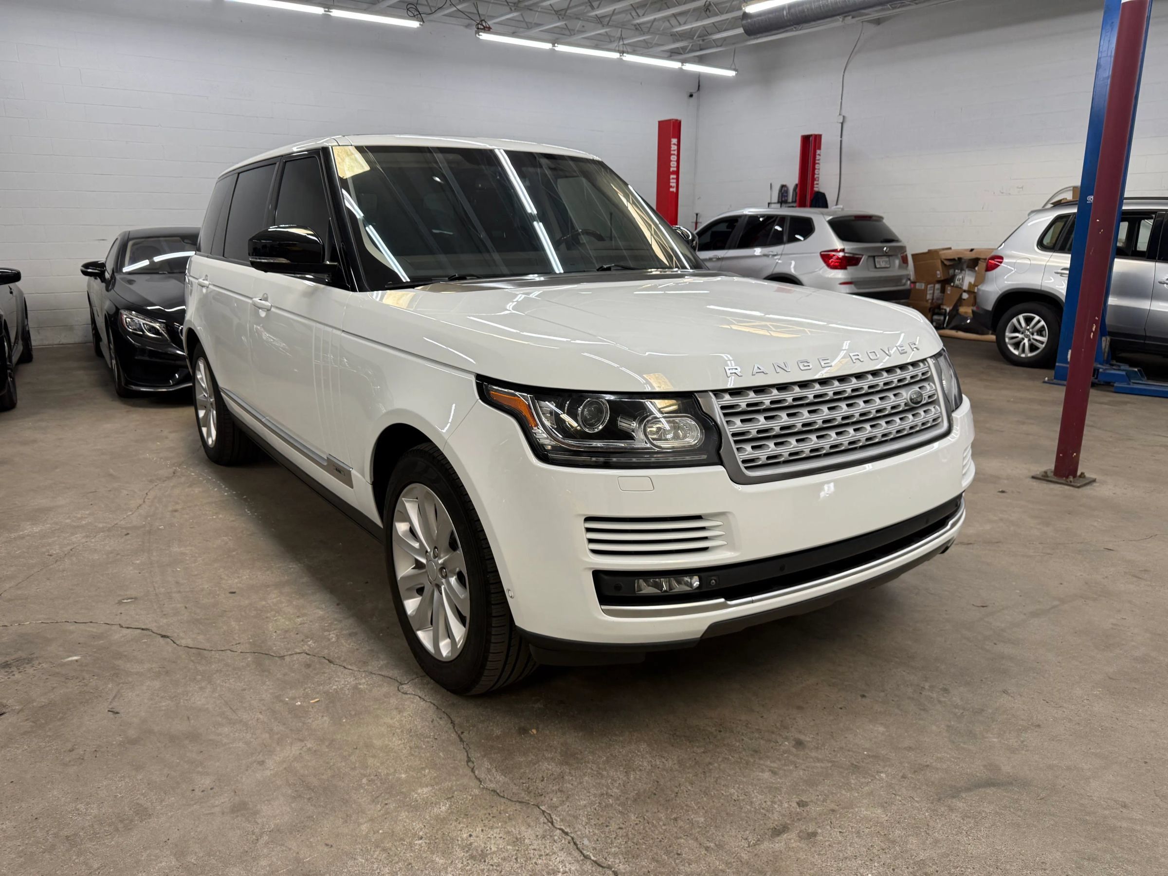 Used 2015 Land Rover Range Rover Long Wheelbase Supercharged AWD/4WD image 7