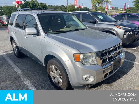 Used 2010 Ford Escape Limited image 3