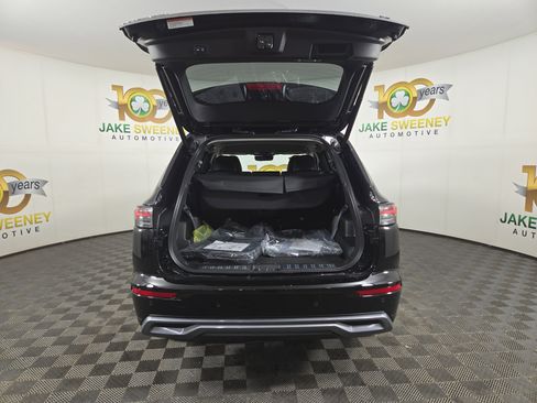 New 2026 Mitsubishi Outlander SE image 31