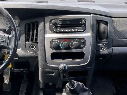 Used 2005 Dodge Ram 2500 Truck SLT w/ Sport Appearance Group RWD image 6