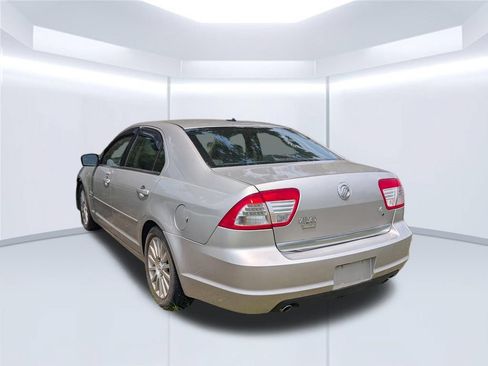 Used 2008 Mercury Milan Premier FWD image 2