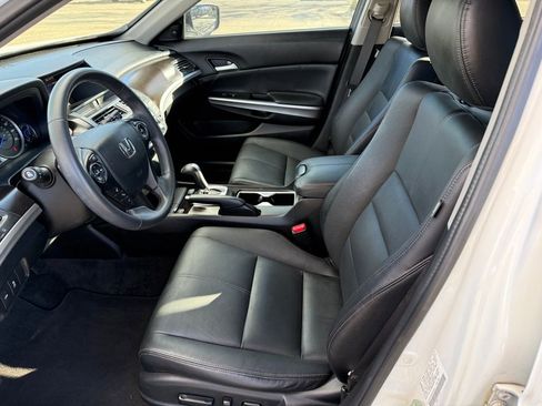 Used 2015 Honda Crosstour EX-L image 12