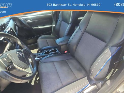 Used 2017 Toyota Corolla SE FWD image 11