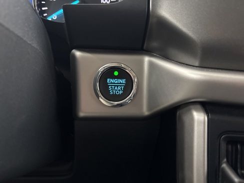 Used 2024 Ford Expedition XLT image 15