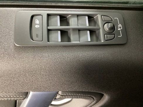 Used 2024 Land Rover Discovery Sport Dynamic SE AWD/4WD image 28