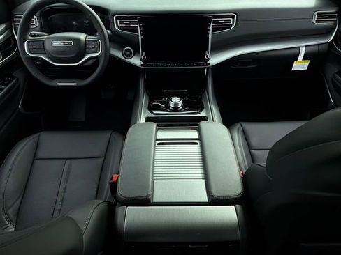 New 2026 Jeep Grand Wagoneer Limited image 19