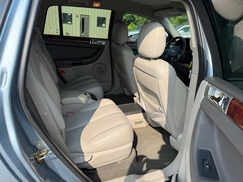 Used 2005 Chrysler Pacifica Touring FWD image 15