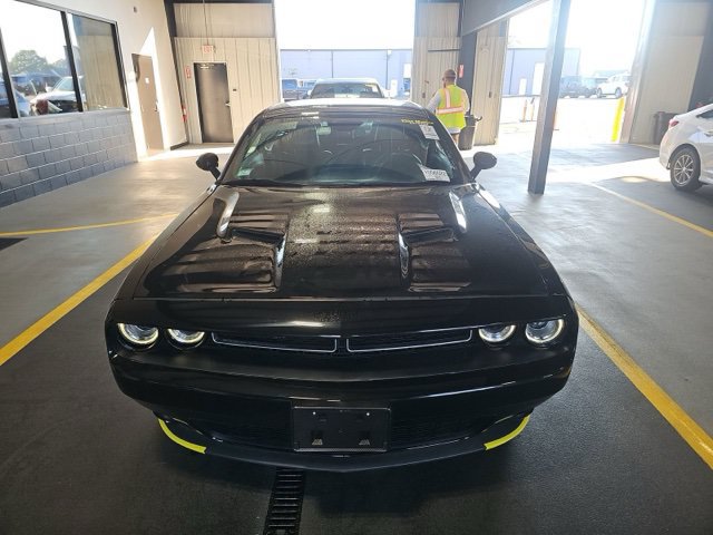 Used 2018 Dodge Challenger GT w/ Technology Group AWD/4WD image 5