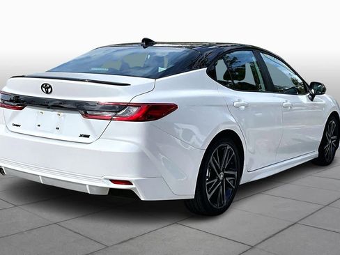 Used 2025 Toyota Camry XSE image 12