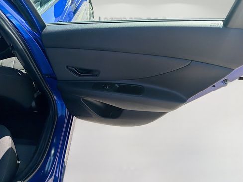 Certified 2025 Hyundai Elantra Sport FWD image 27