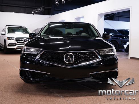 Used 2018 Acura TLX V6 w/ Technology Package FWD image 2
