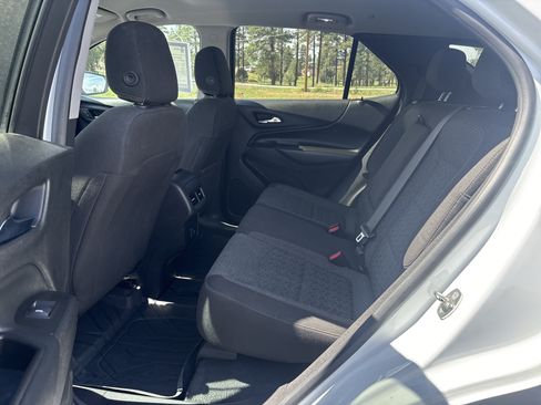 Used 2023 Chevrolet Equinox LT w/ LPO, Floor Liner Package AWD/4WD image 12