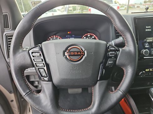 Used 2022 Nissan Frontier Pro-X image 20
