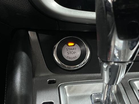 Used 2021 Nissan Murano SV FWD image 19