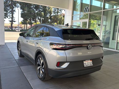 Certified 2023 Volkswagen ID.4 Pro RWD image 3