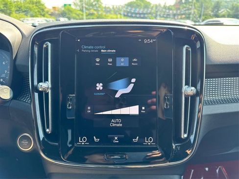 Used 2021 Volvo XC40 T5 R-Design AWD/4WD image 37