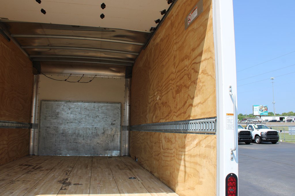 Used 2024 Ford E-350 and Econoline 350 Super Duty w/ Driver's Safety Package RWD image 14