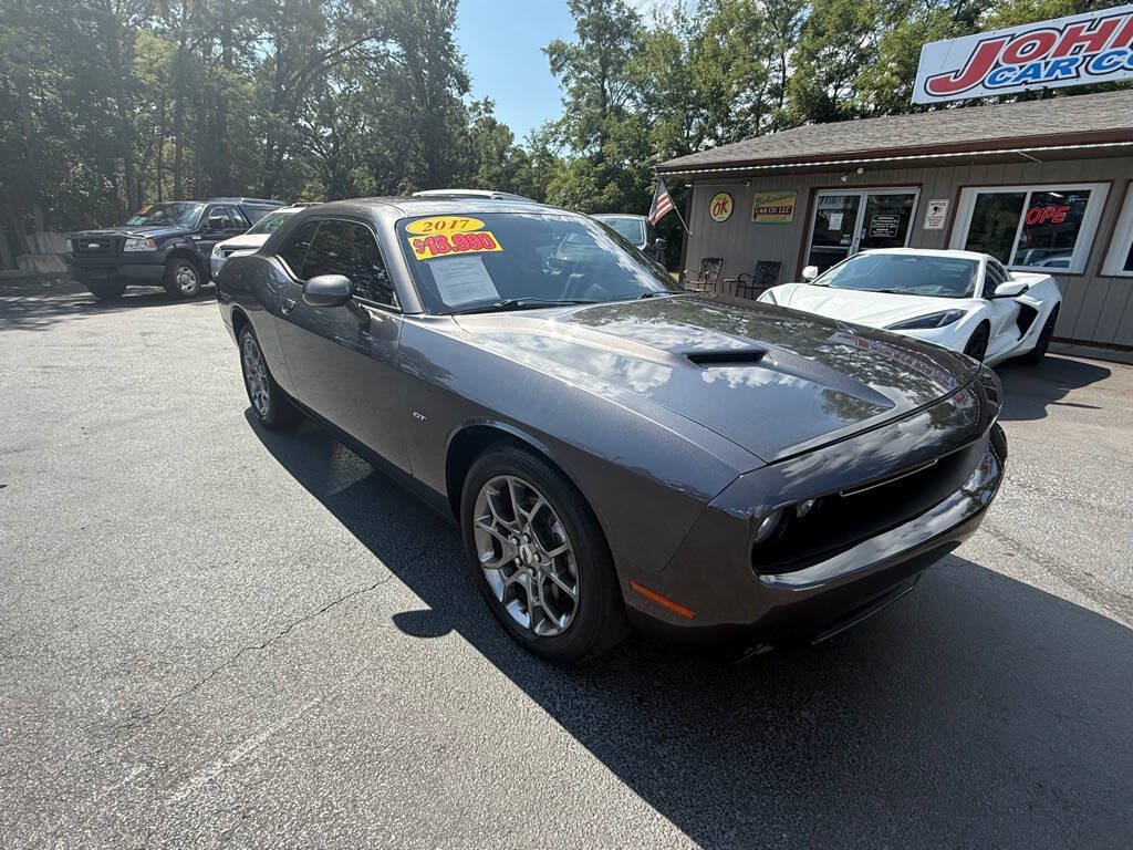Used 2017 Dodge Challenger GT AWD/4WD image 2